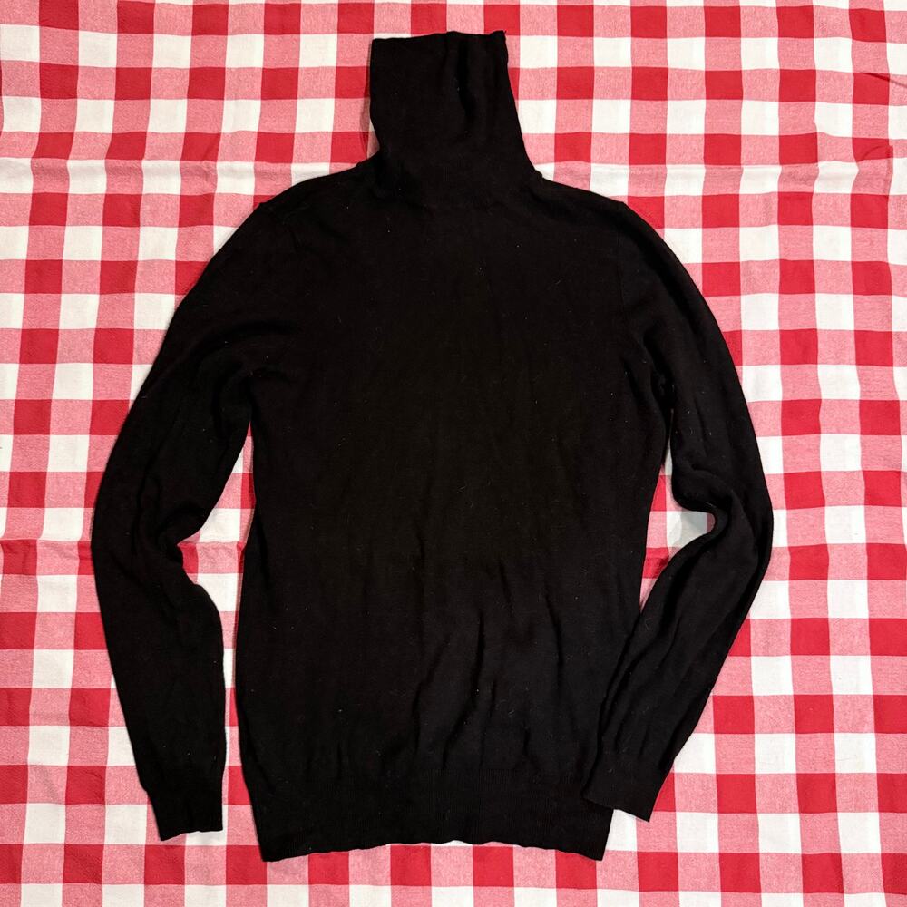 Ann Taylor Size S Black Smooth Stretch Knit Turtleneck Top‎